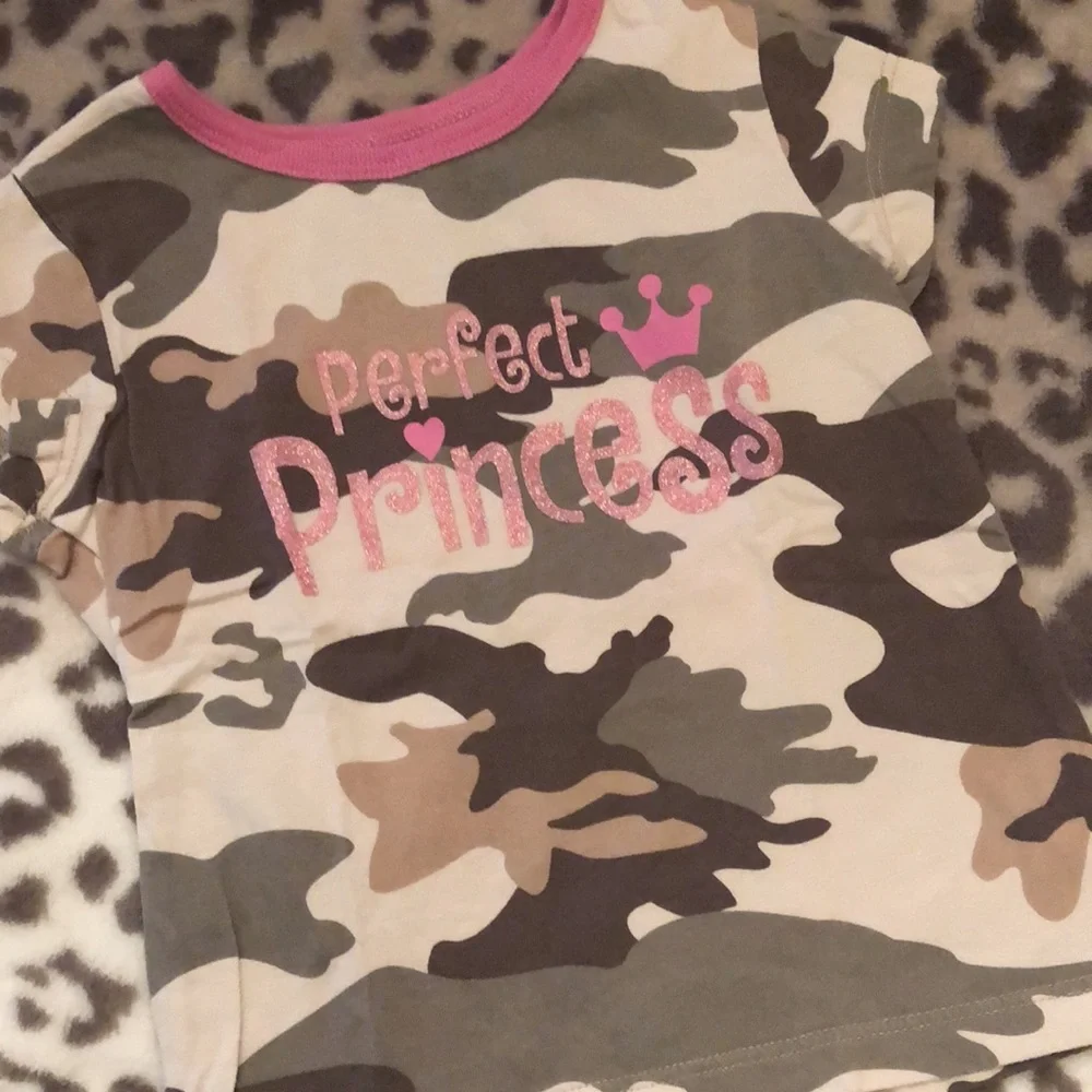 Children’s Place Pink Camo Top Bundle 12 months